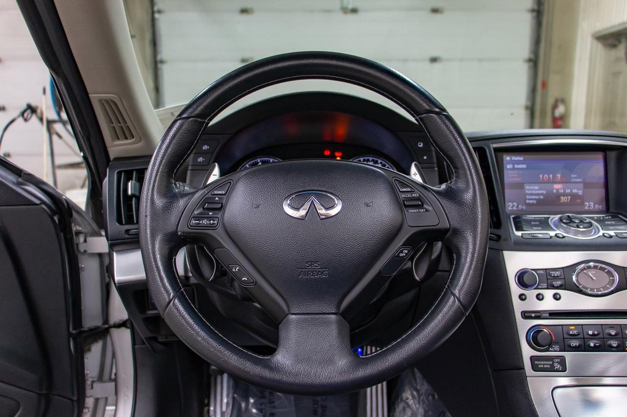 2009 Infiniti G37 S Convertible Leather BCam Red Deer AB