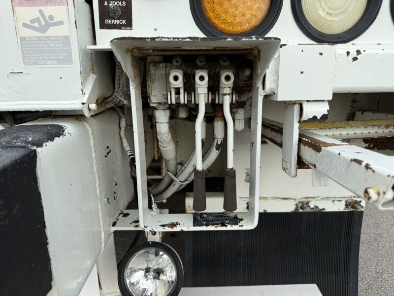 2009 International 4000 Diesel Crane Collinsville OK