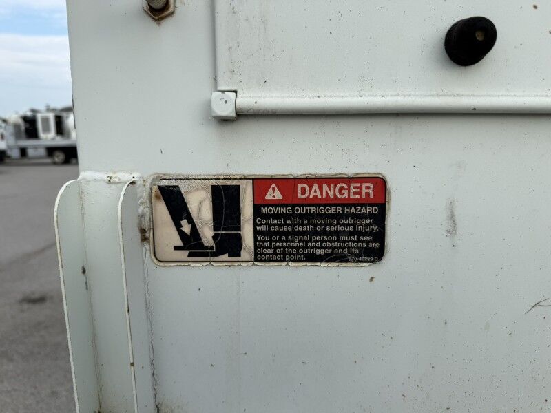 2009 International 4000 Diesel Crane Collinsville OK