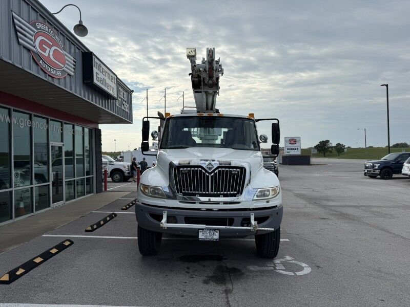 2009 International 4000 Diesel Crane 36k mi's Collinsville OK