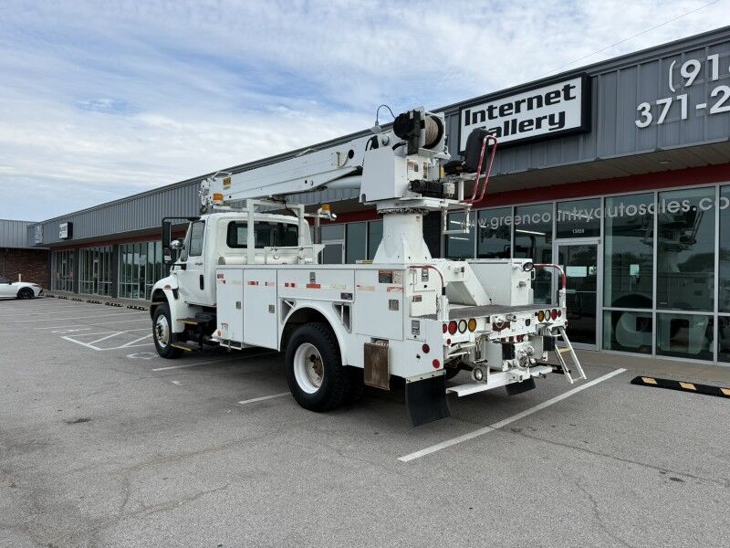 2009 International 4000 Diesel Crane 36k mi's Collinsville OK