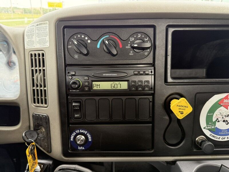 2009 International 4000 Diesel Crane 36k mi's Collinsville OK