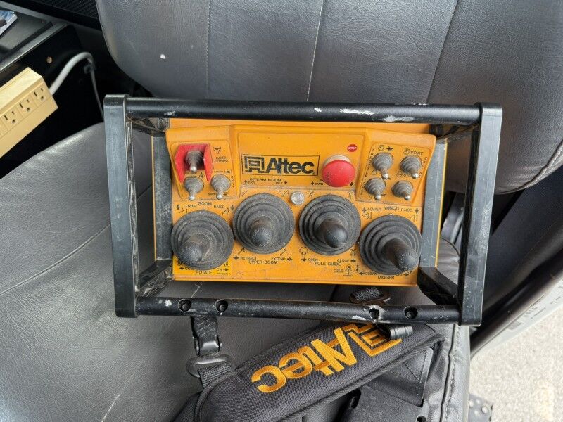 2009 International 4000 Diesel Crane 36k mi's Collinsville OK