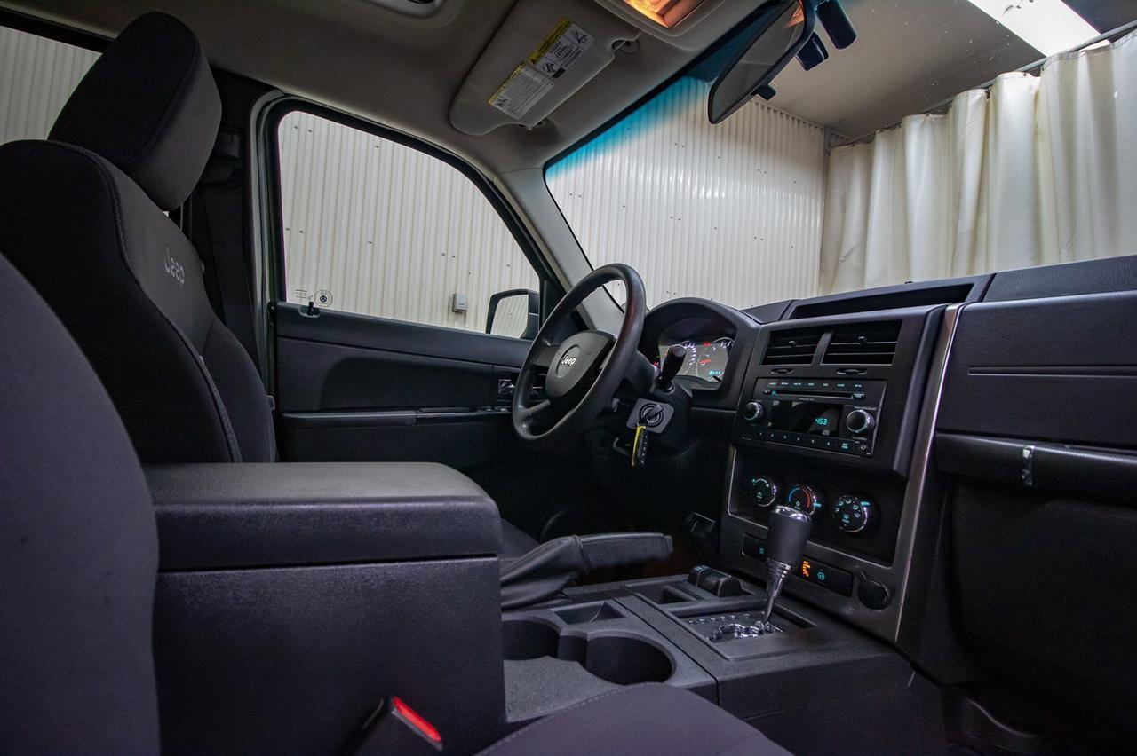 2009 Jeep Liberty 4x4 North Edition Roof Remote Start Red Deer AB