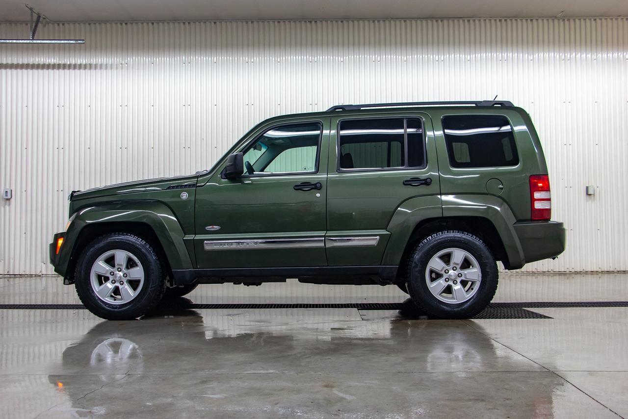 2009 Jeep Liberty 4x4 North Edition Roof Remote Start Red Deer AB