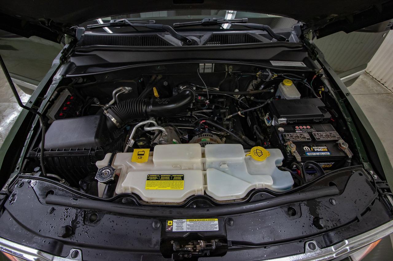 2009 Jeep Liberty 4x4 North Edition Roof Remote Start Red Deer AB