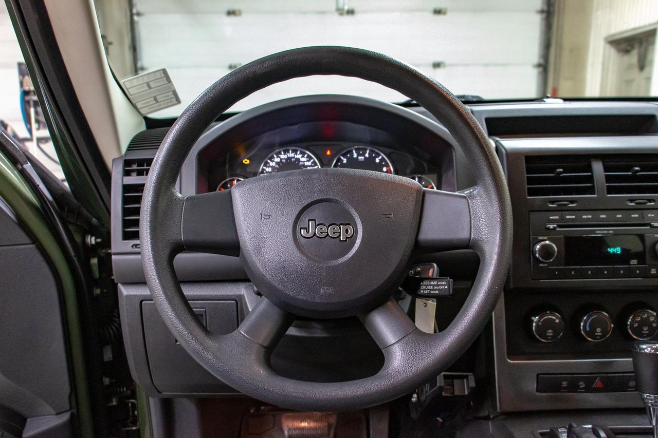2009 Jeep Liberty 4x4 North Edition Roof Remote Start Red Deer AB