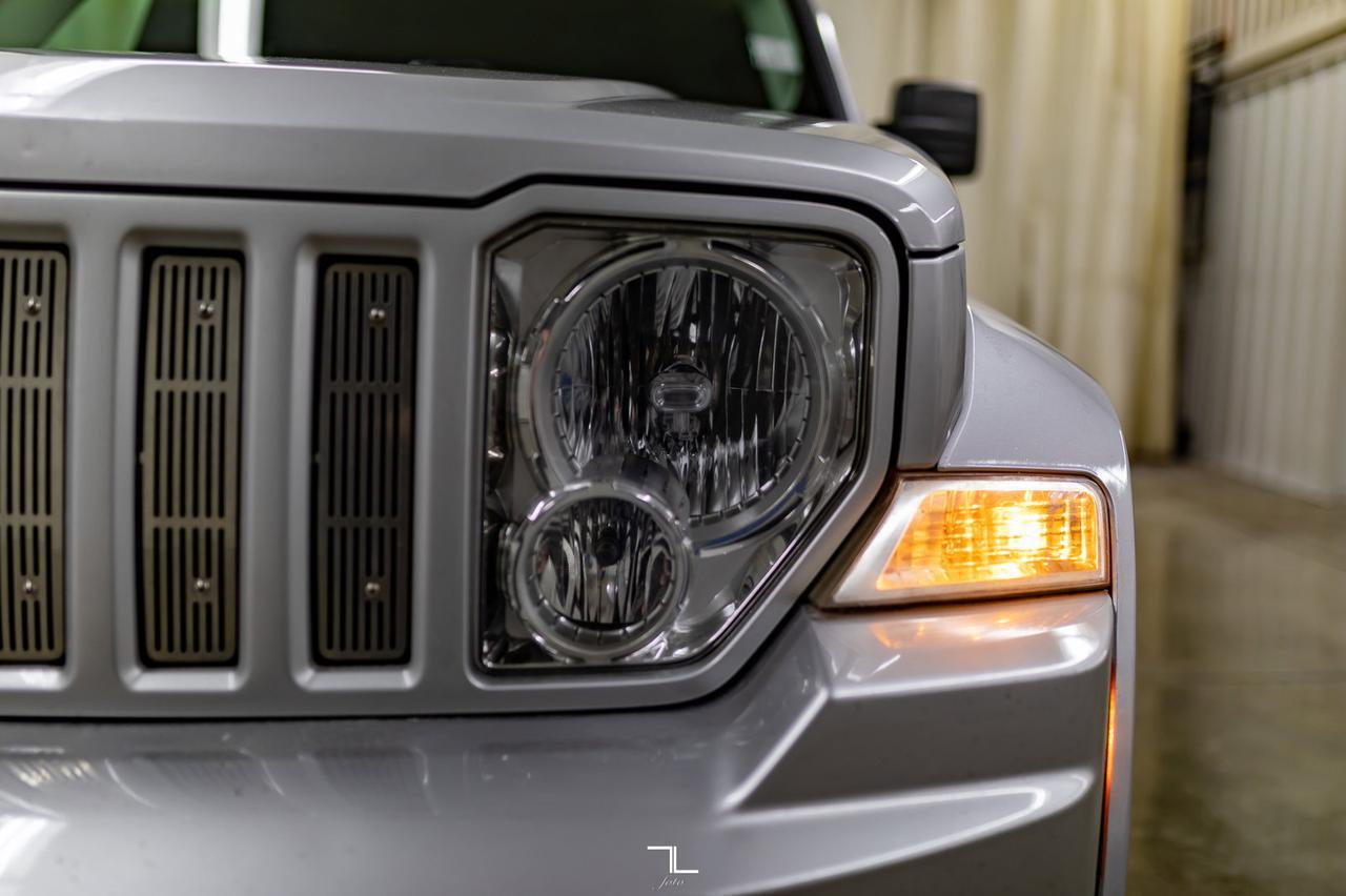 2009 Jeep Liberty 4x4 North Red Deer AB