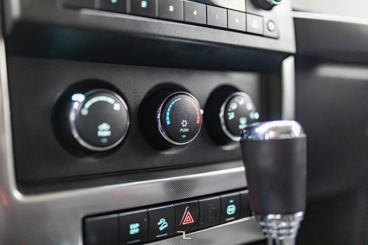 2009 Jeep Liberty 4x4 North Red Deer AB