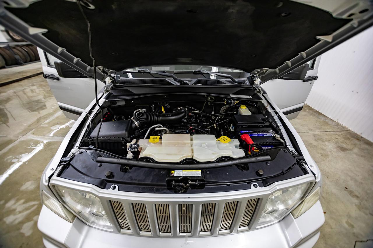 2009 Jeep Liberty 4x4 North Red Deer AB