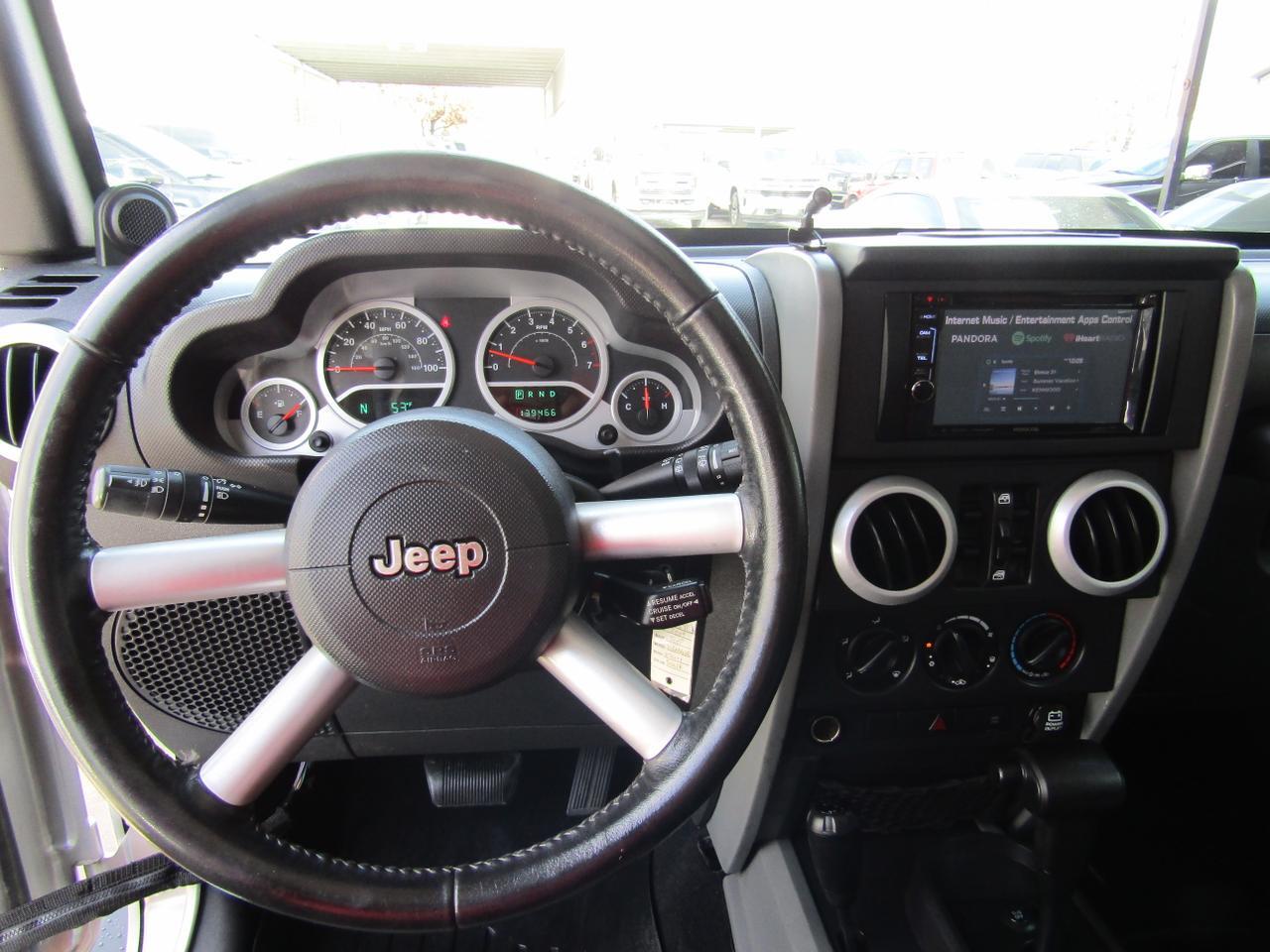 2009 Jeep Wrangler Unlimited 4WD 4dr Sahara Grand Prairie TX