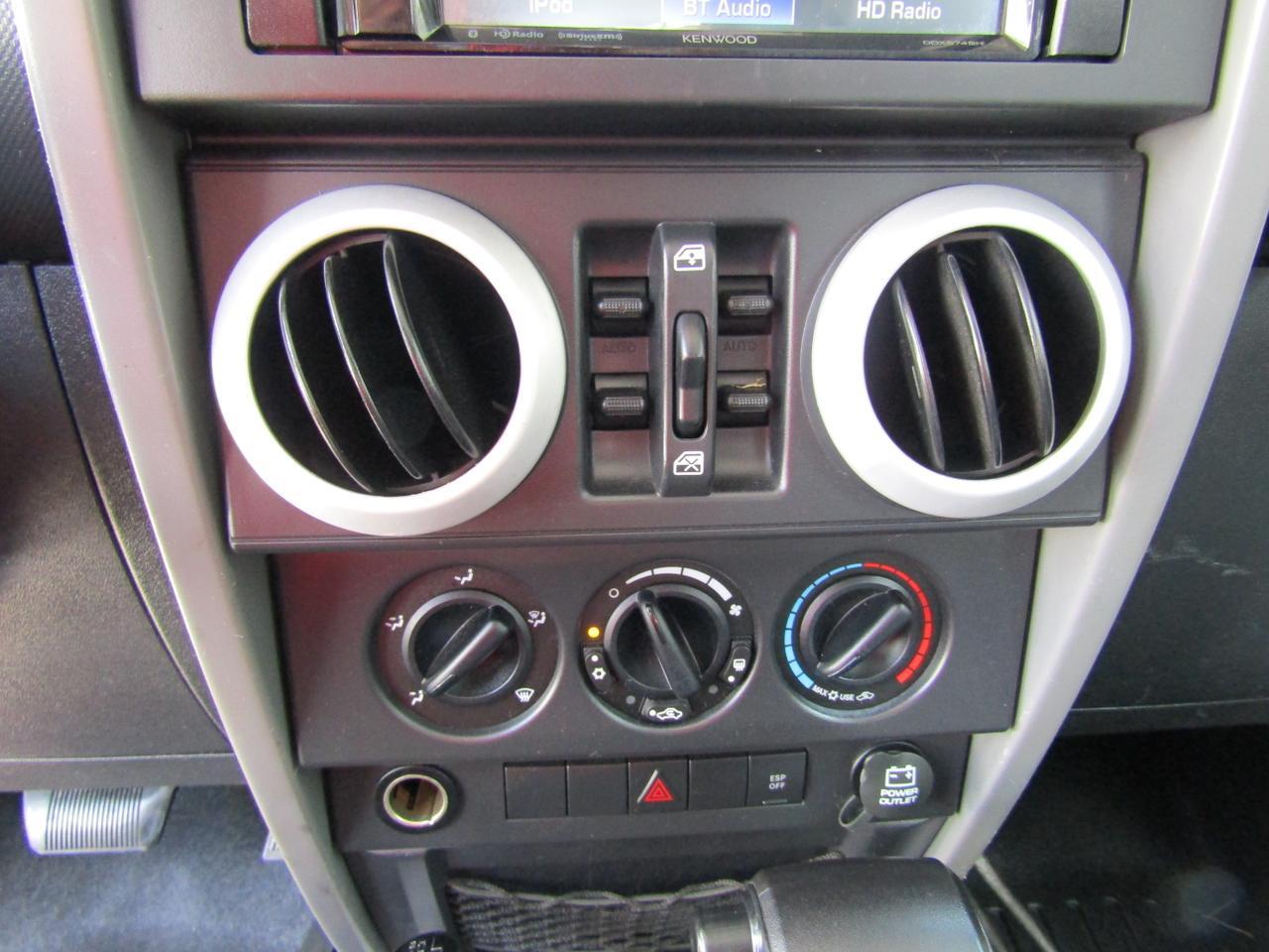 2009 Jeep Wrangler Unlimited 4WD 4dr Sahara Grand Prairie TX