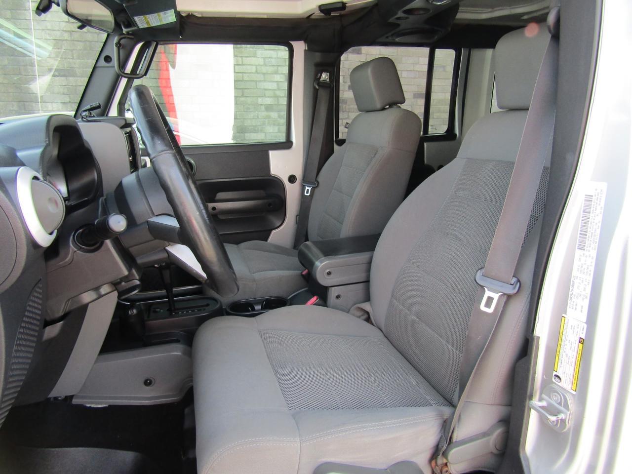 2009 Jeep Wrangler Unlimited 4WD 4dr Sahara Grand Prairie TX