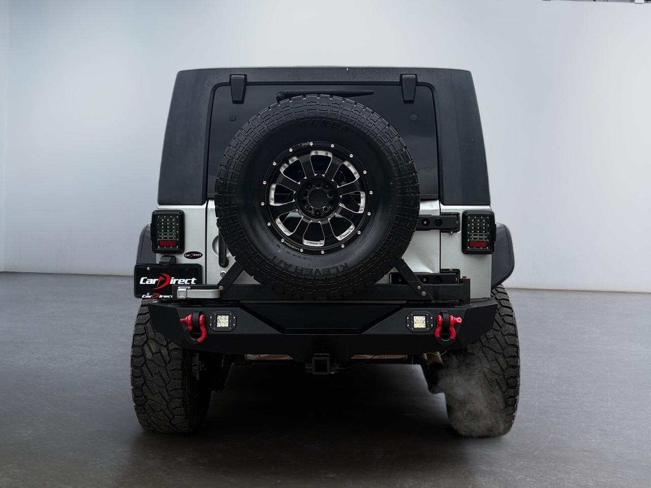 2009 Jeep Wrangler Unlimited Sahara, RUNNING BOARDS, TOW PACKAGE, BRUSH GUARD, LIGHT BAR, BACKUP CAMERA, BLUETOOTH, HARD TOP, LIFTED, METAL BUMPERS, LOW MILES, RIDE TOUGH IN THIS BIG JEEP! Virginia Beach VA