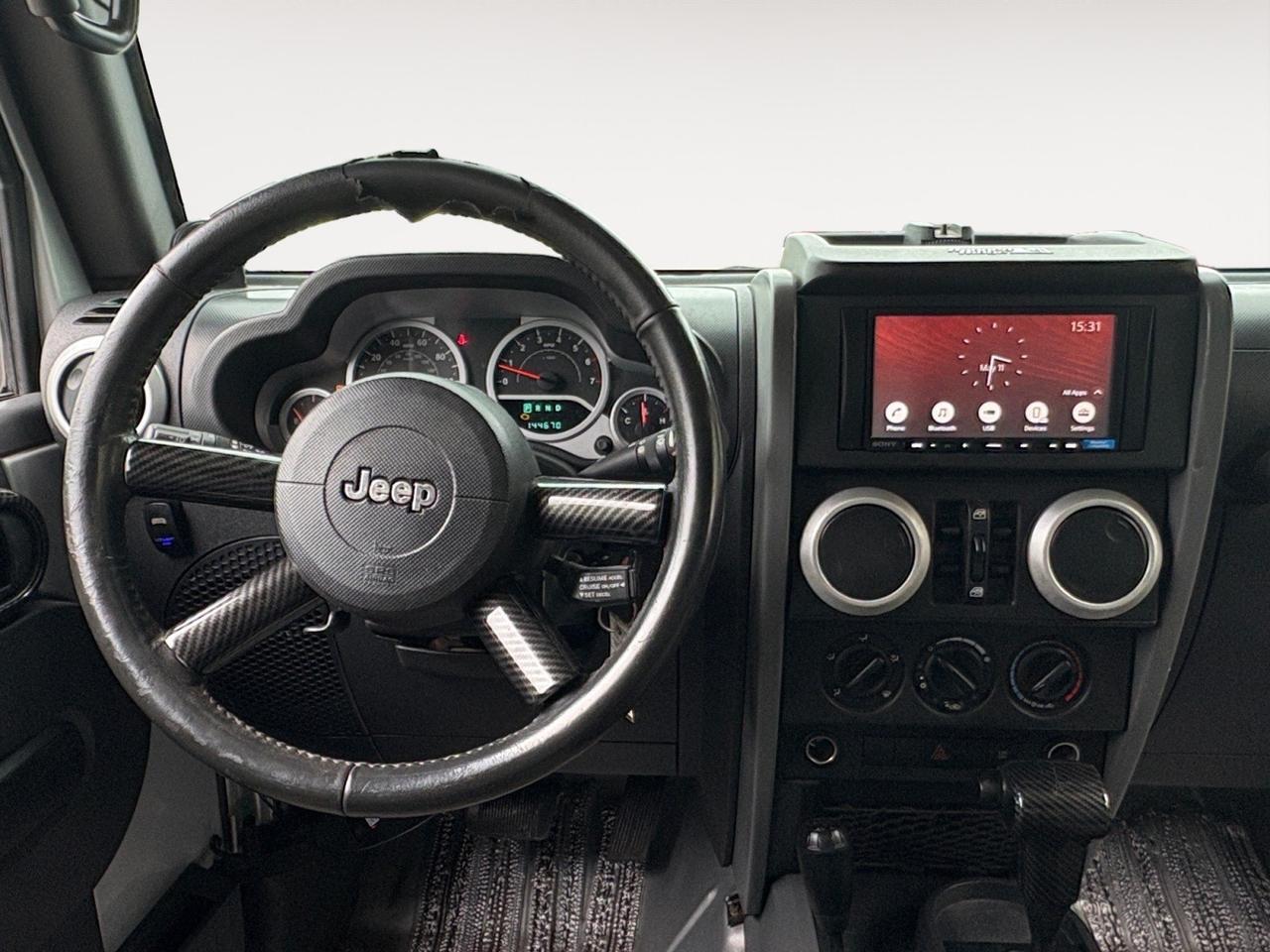 2009 Jeep Wrangler Unlimited Sahara, RUNNING BOARDS, TOW PACKAGE, BRUSH GUARD, LIGHT BAR, BACKUP CAMERA, BLUETOOTH, HARD TOP, LIFTED, METAL BUMPERS, LOW MILES, RIDE TOUGH IN THIS BIG JEEP! Virginia Beach VA