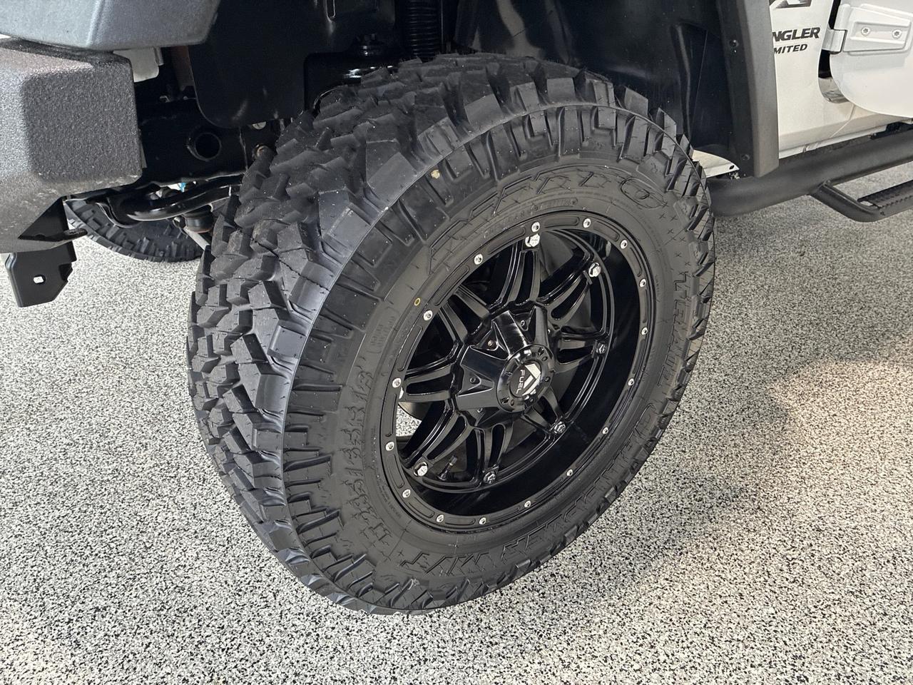 2009 Jeep Wrangler Unlimited X, Only 29k Miles, Manual, Terraflex Lift, Bumper, Fuel Wheels, New Nitto Tires Houston TX