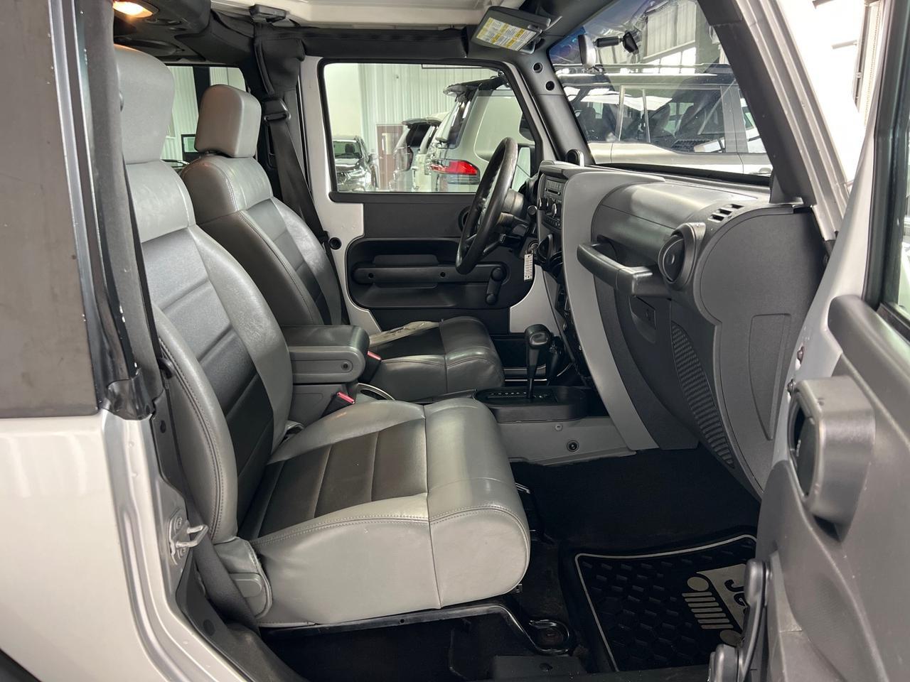 2009 Jeep Wrangler X, Leather, Hard Top, New Wheels and 33in Tires Houston TX