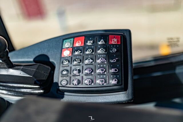 2009 John Deere 544K Wheel Loader 4WD Bucket Diesel Red Deer AB