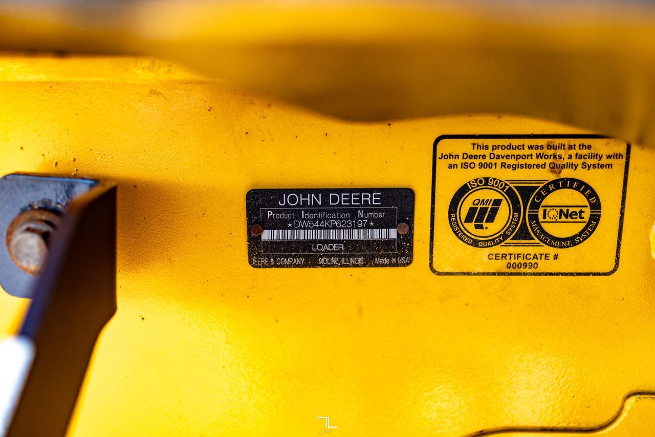 2009 John Deere 544K Wheel Loader 4WD Bucket Diesel Red Deer AB