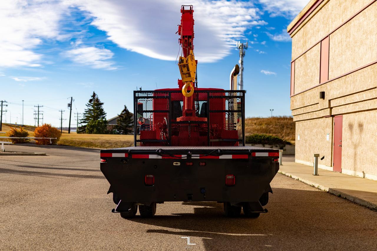 2009 Kenworth T-370 Daycab Picker Deck Red Deer AB