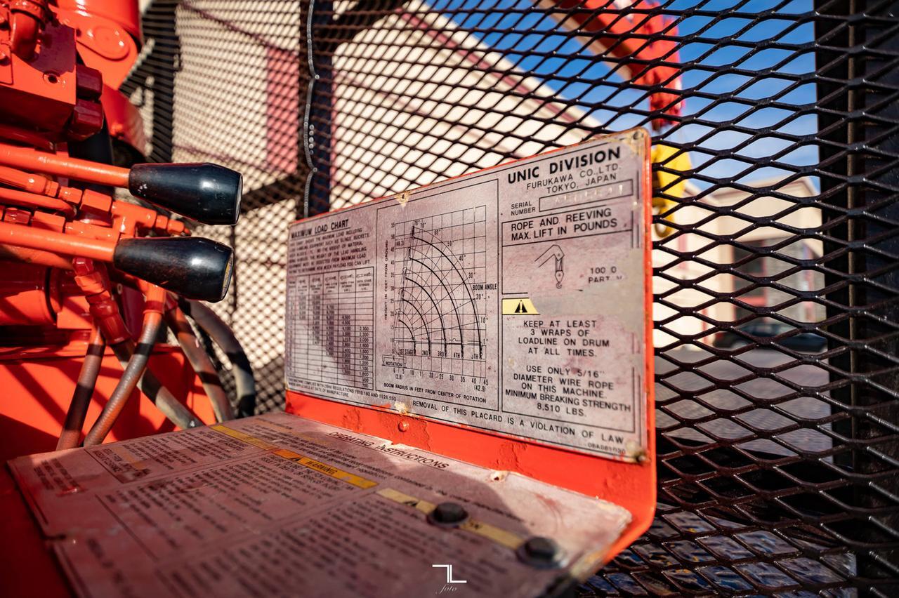 2009 Kenworth T-370 Daycab Picker Deck Red Deer AB