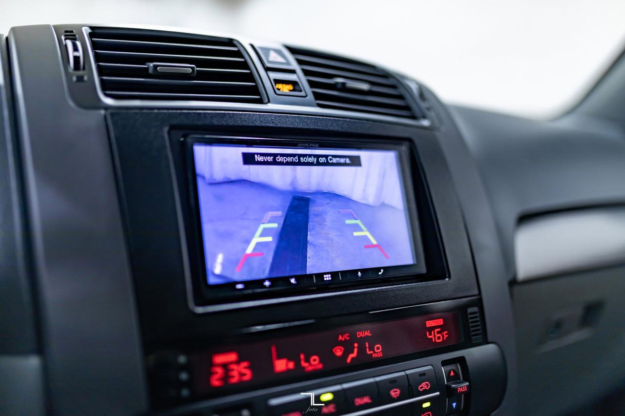 2009 Kia Borrego AWD EX Leather Roof BCam Red Deer AB