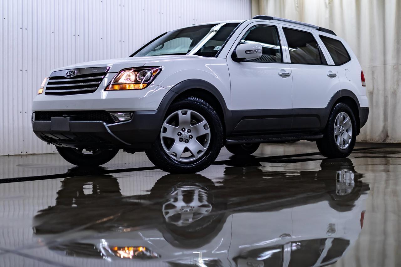 2009 Kia Borrego AWD EX Leather Roof BCam Red Deer AB