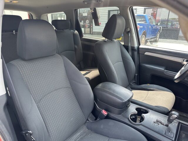 2009 Kia Borrego LX Watertown SD