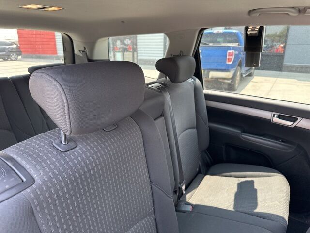 2009 Kia Borrego LX Watertown SD