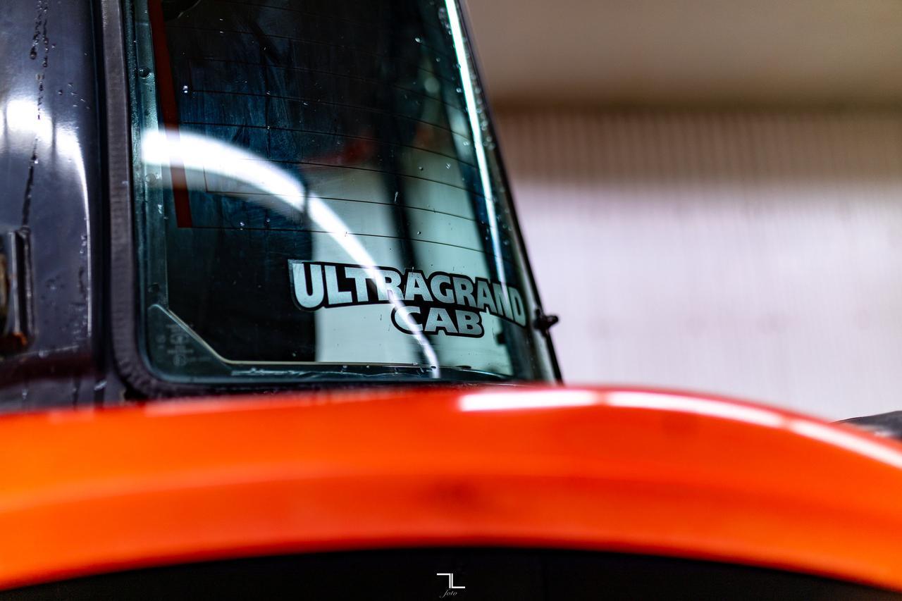 2009 Kubota M9540D MFWD Tractor Loader Bucket Diesel Red Deer AB