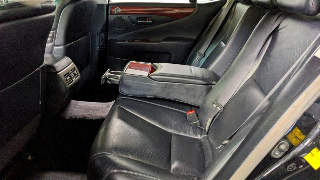 2009 Lexus LS 460 AWD  Glendale Heights IL