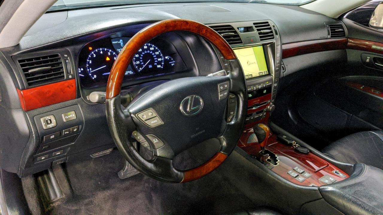 2009 Lexus LS 460 AWD  Glendale Heights IL