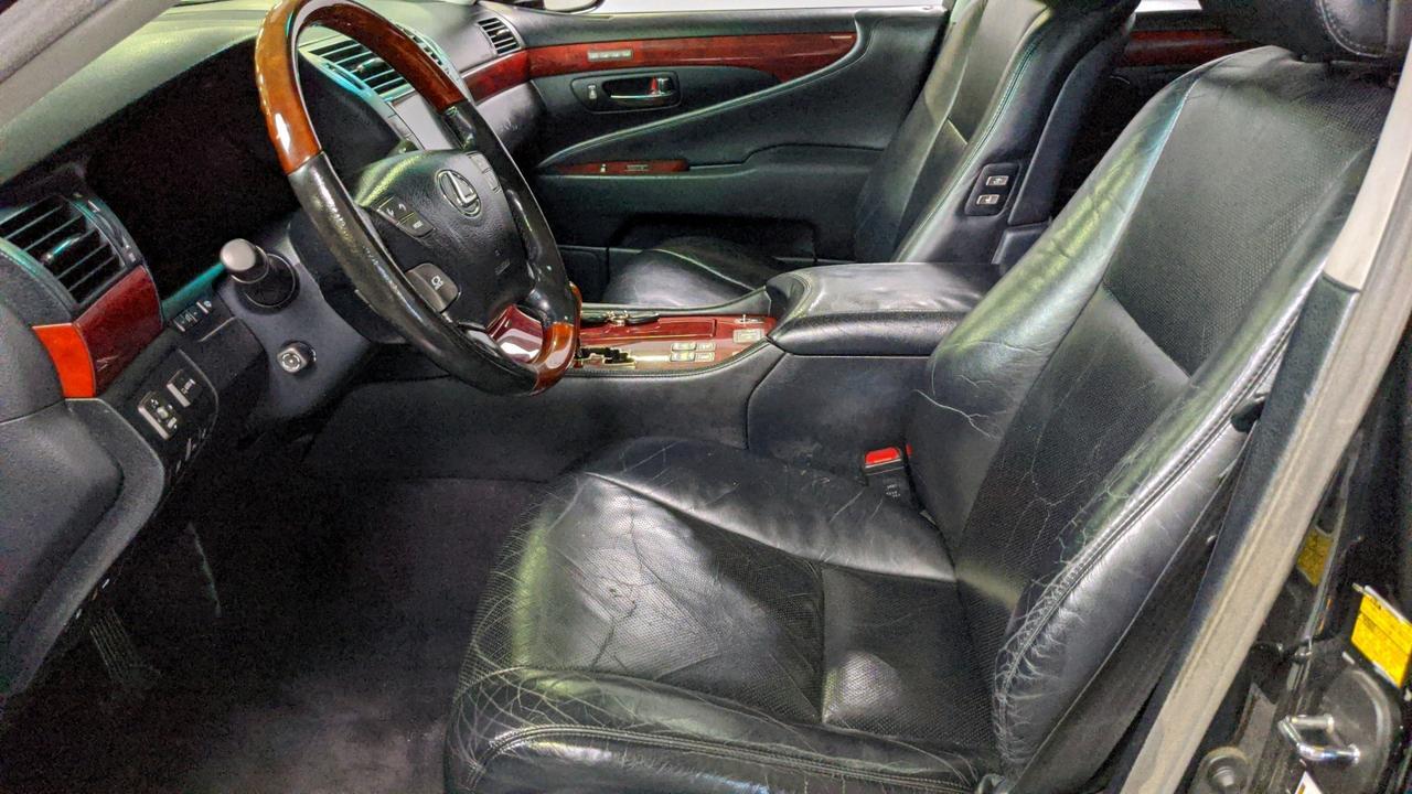 2009 Lexus LS 460 AWD  Glendale Heights IL