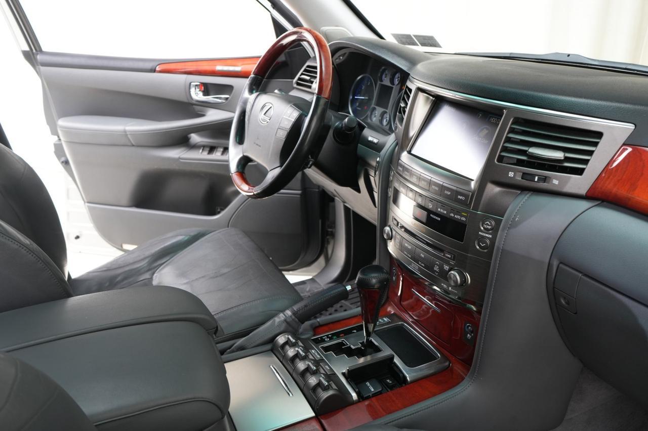 2009 Lexus LX 570 4WD 8-Passenger West Chester PA