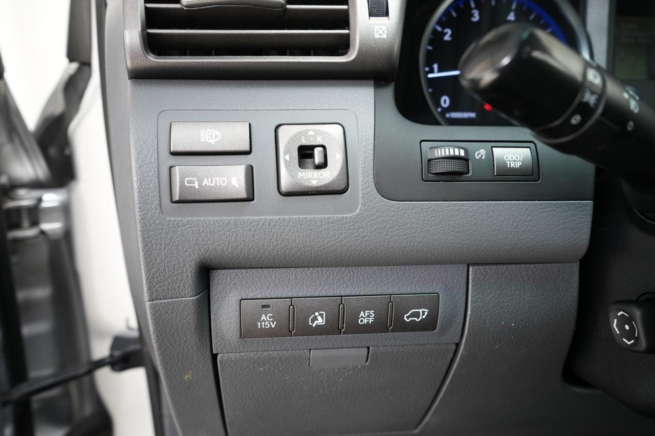 2009 Lexus LX 570 4WD 8-Passenger West Chester PA