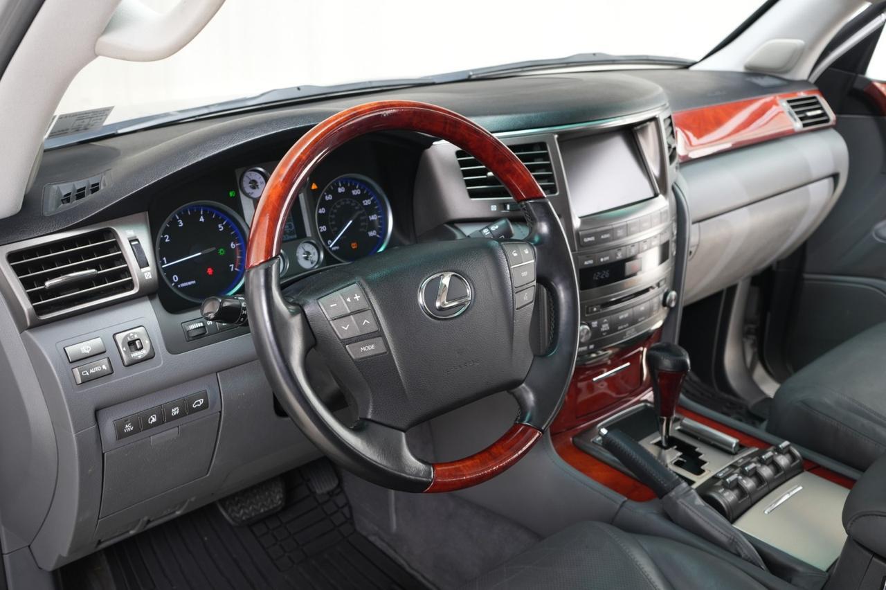 2009 Lexus LX 570 4WD 8-Passenger West Chester PA