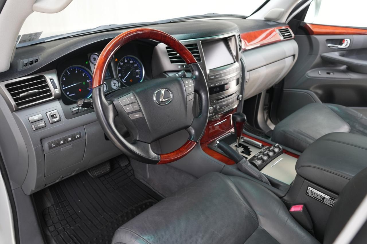 2009 Lexus LX 570 4WD 8-Passenger West Chester PA