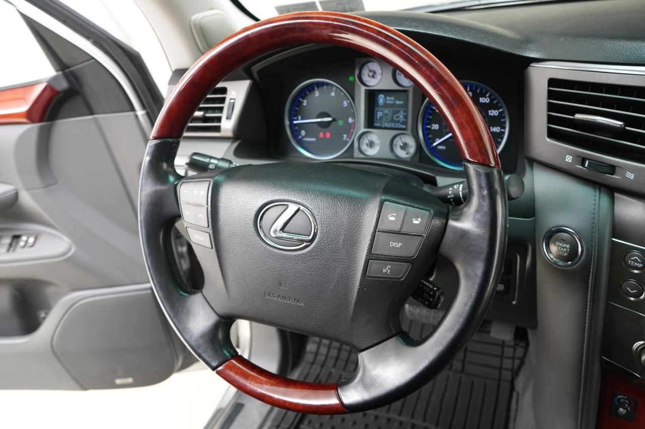 2009 Lexus LX 570 4WD 8-Passenger West Chester PA