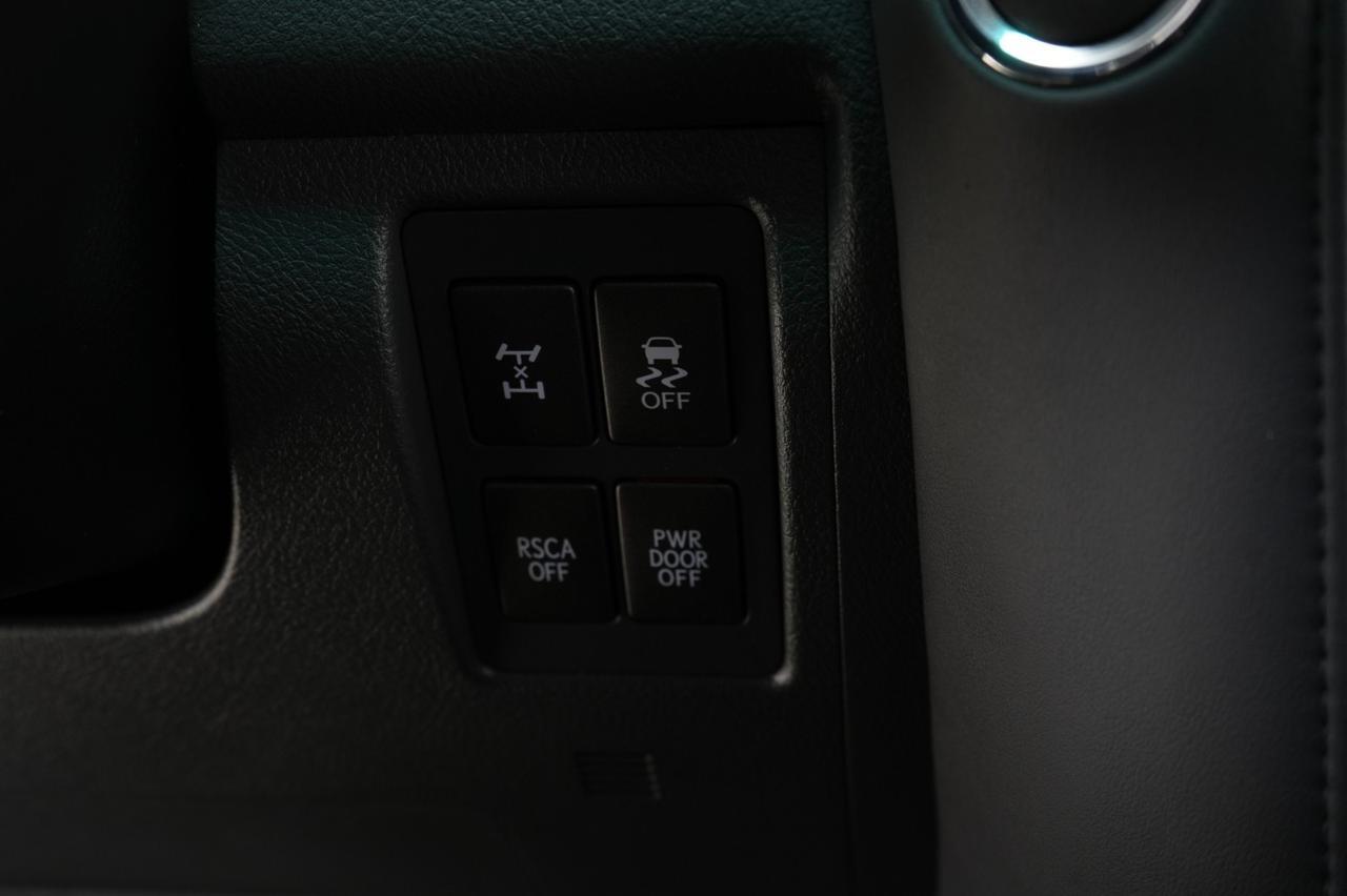 2009 Lexus LX 570 4WD 8-Passenger West Chester PA