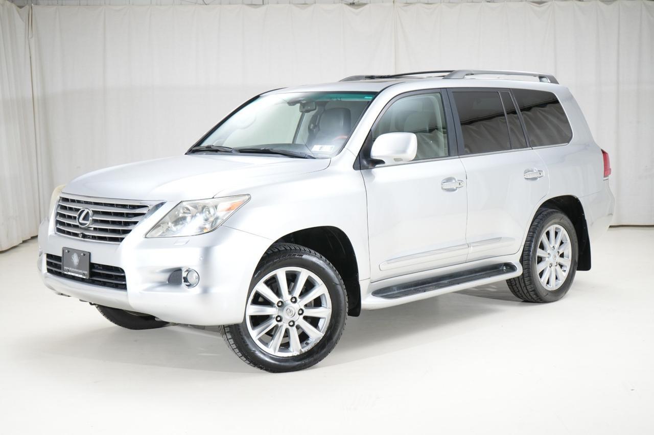 2009 Lexus LX 570 4WD 8-Passenger