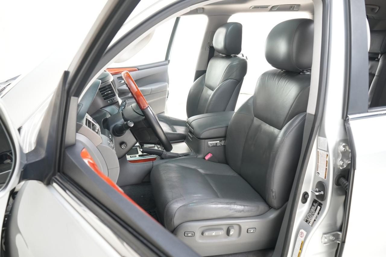 2009 Lexus LX 570 4WD 8-Passenger West Chester PA