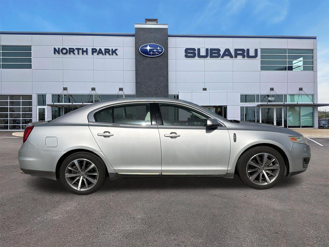 2009 Lincoln MKS