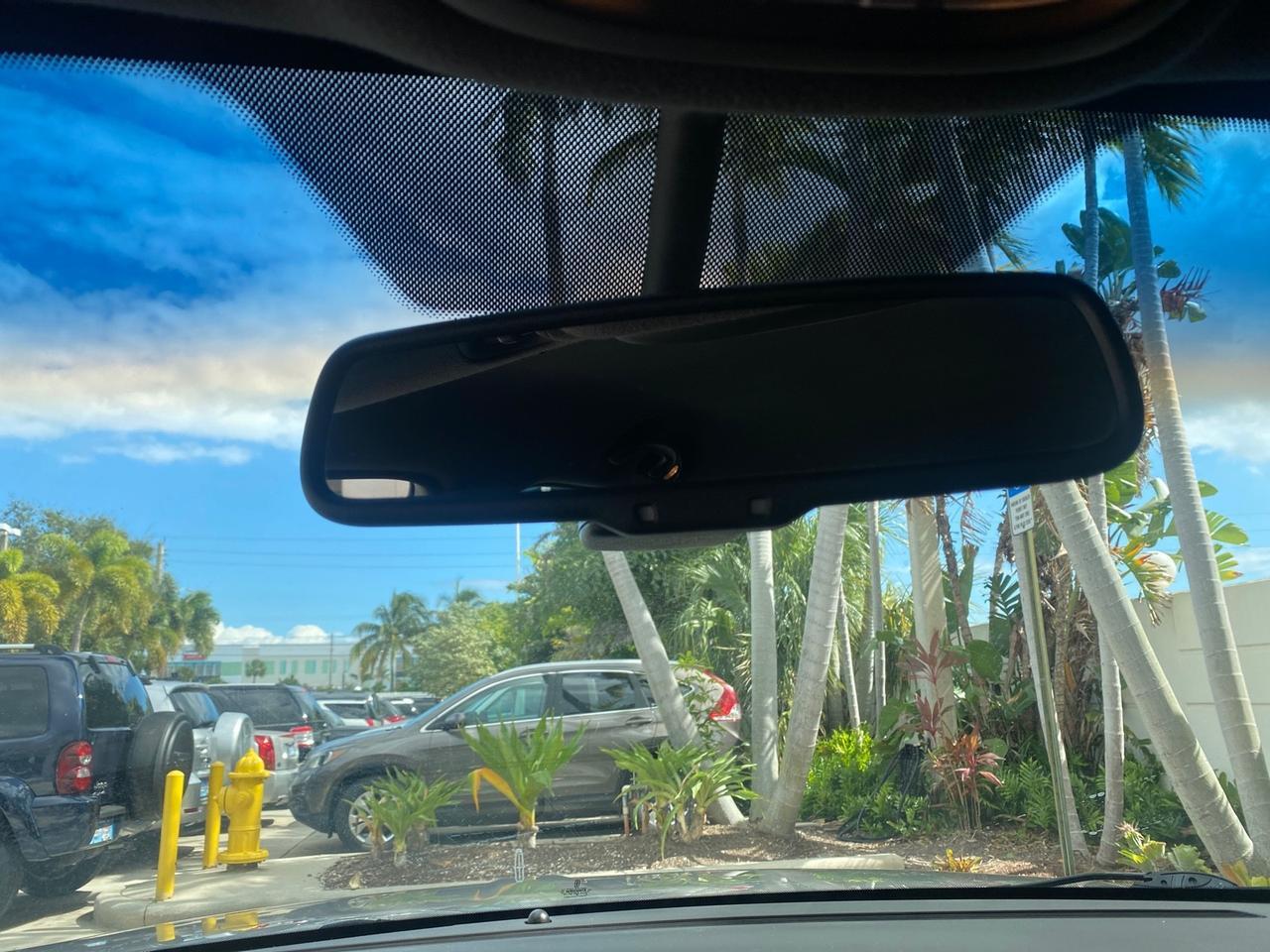 2009 Lincoln Town Car Signature Limited LOW MILES 50,225 Pompano Beach FL