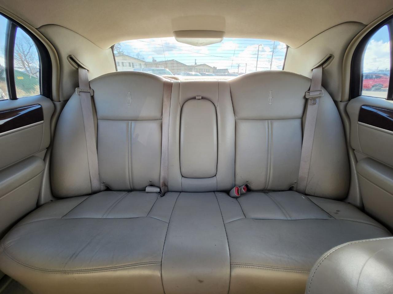 2009 Lincoln Town Car Signature Limited Spokane WA