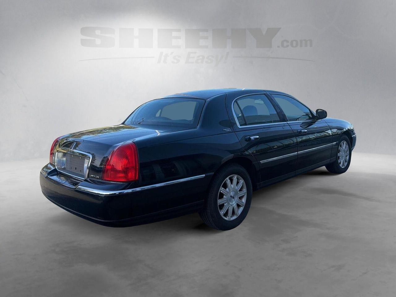 2009 Lincoln Town Car Signature Limited Gaithersburg MD