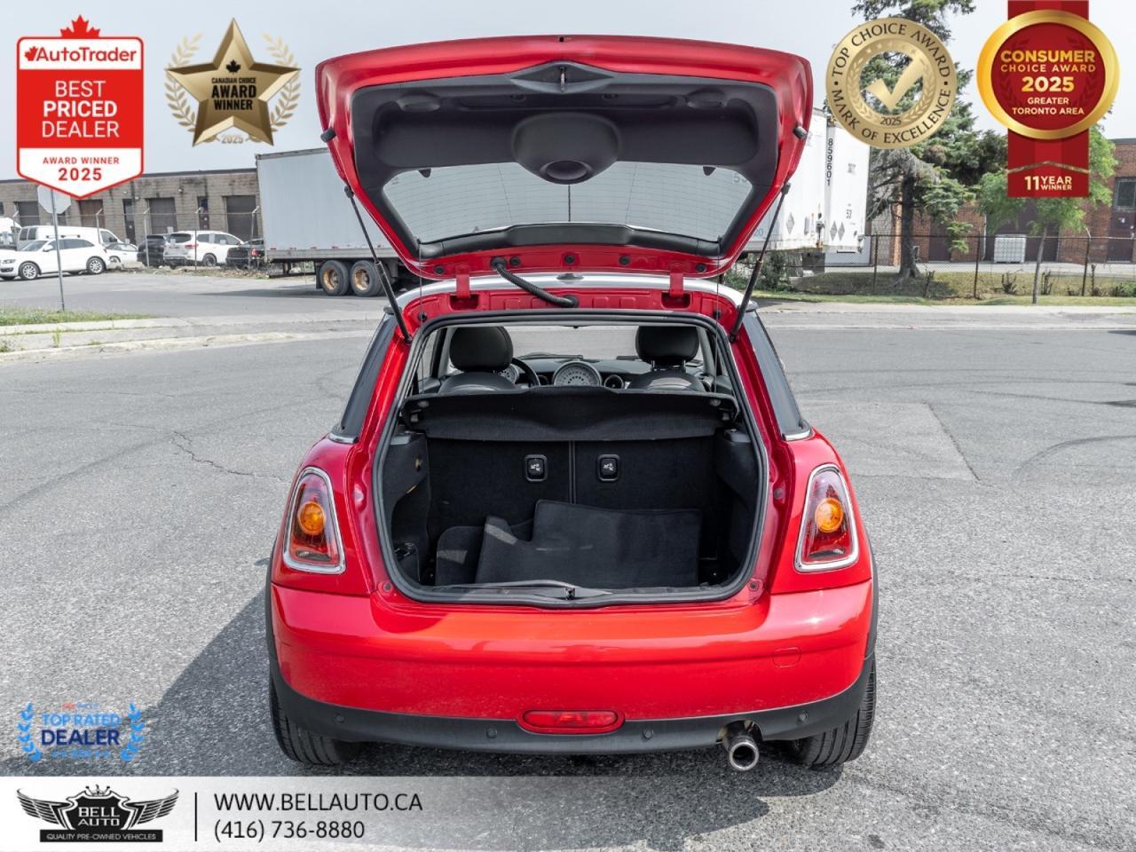 2009 MINI Cooper Hardtop Classic | Automatic | PANO | LTHR | HTD SEATS | LOWKMS Toronto ON