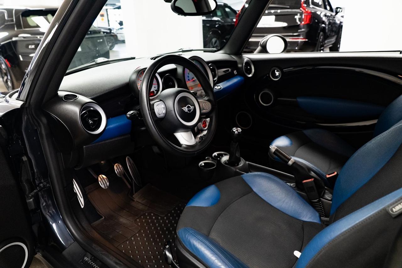 2009 MINI John Cooper Works Base Portland OR