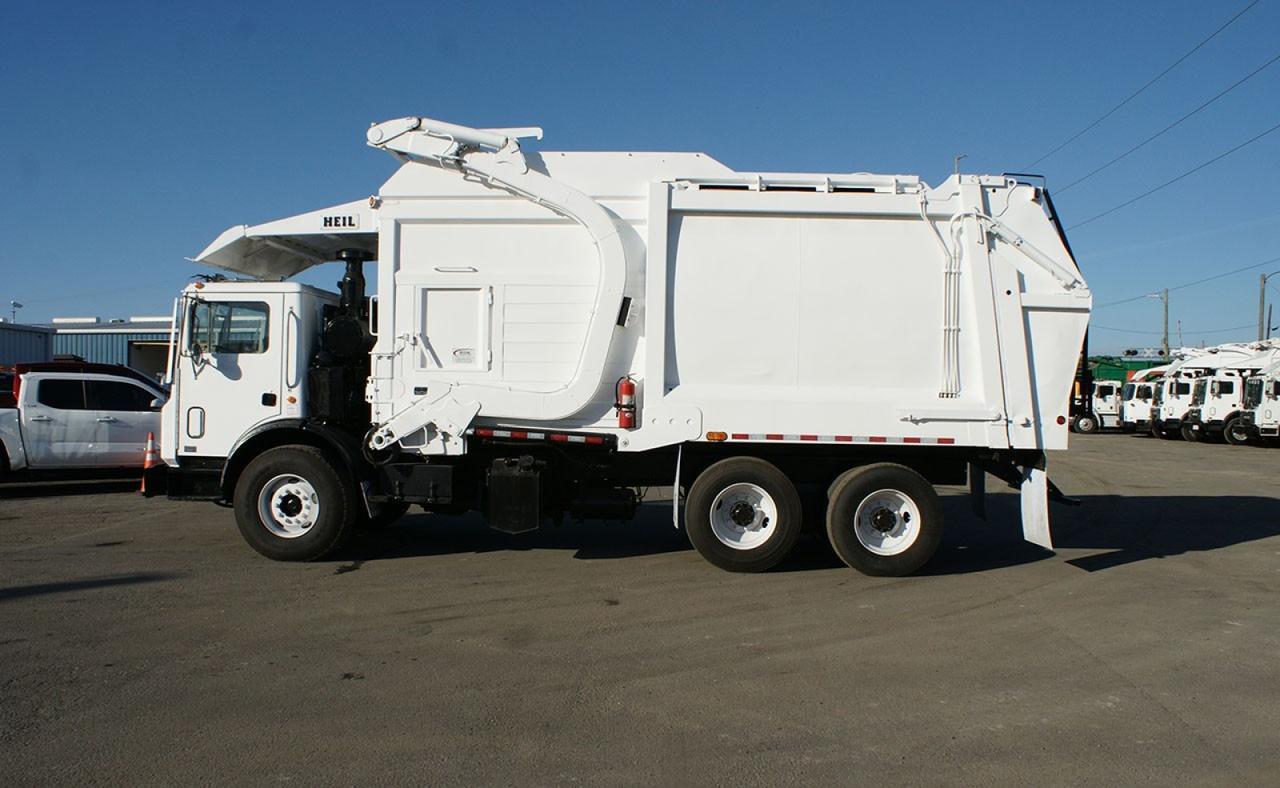 2009 Mack MRU613 35 yd Heil Front Loader Garbage Truck Tampa FL