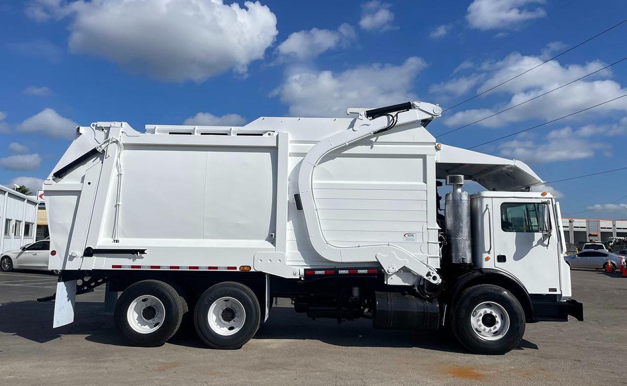 2009 Mack MRU613 35 yd Heil Front Loader Garbage Truck Tampa FL
