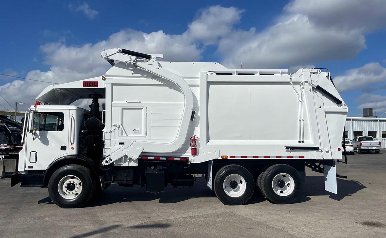 2009 Mack MRU613 35 yd Heil Front Loader Garbage Truck Tampa FL